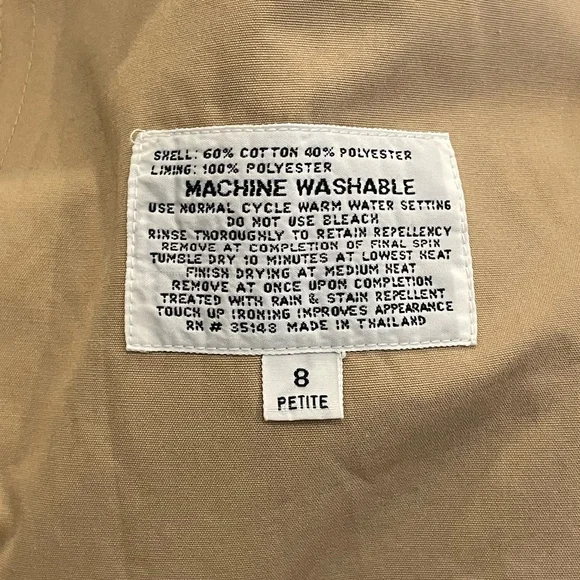 Vintage Misty Harbor Tan Trench Coat with removable lining - 8P - Picture 8 of 11